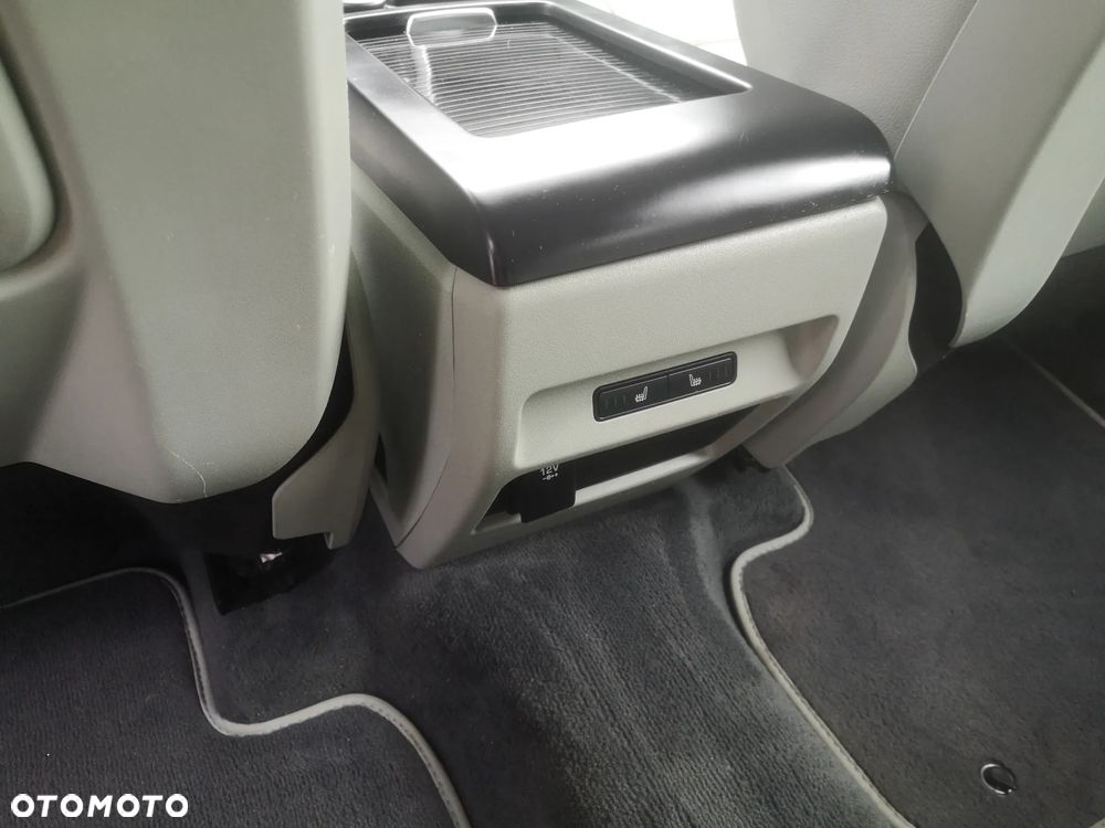 Land Rover Discovery Sport - 6