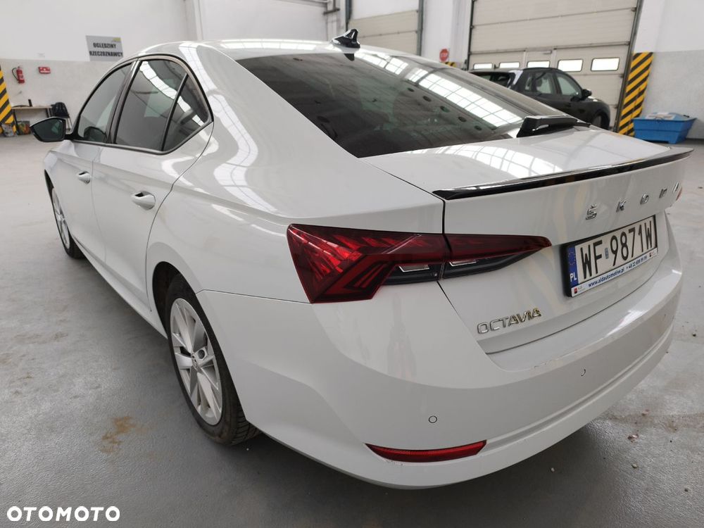 Skoda Octavia - 4