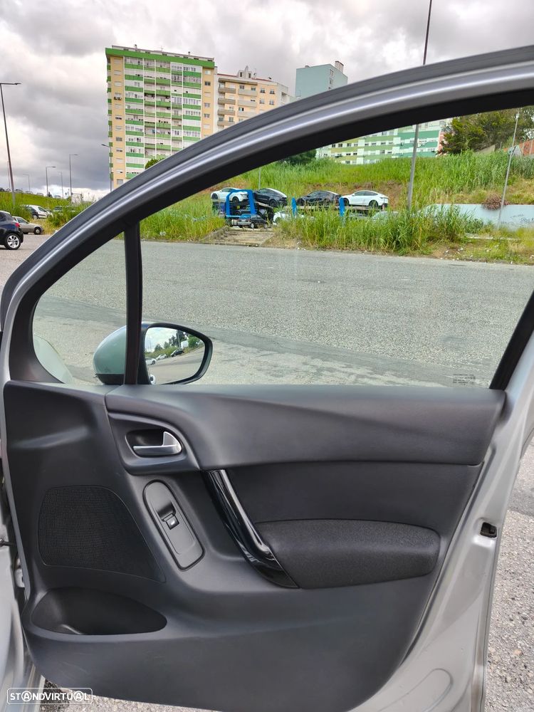 Citroën C3 1.2 PureTech Collection - 22