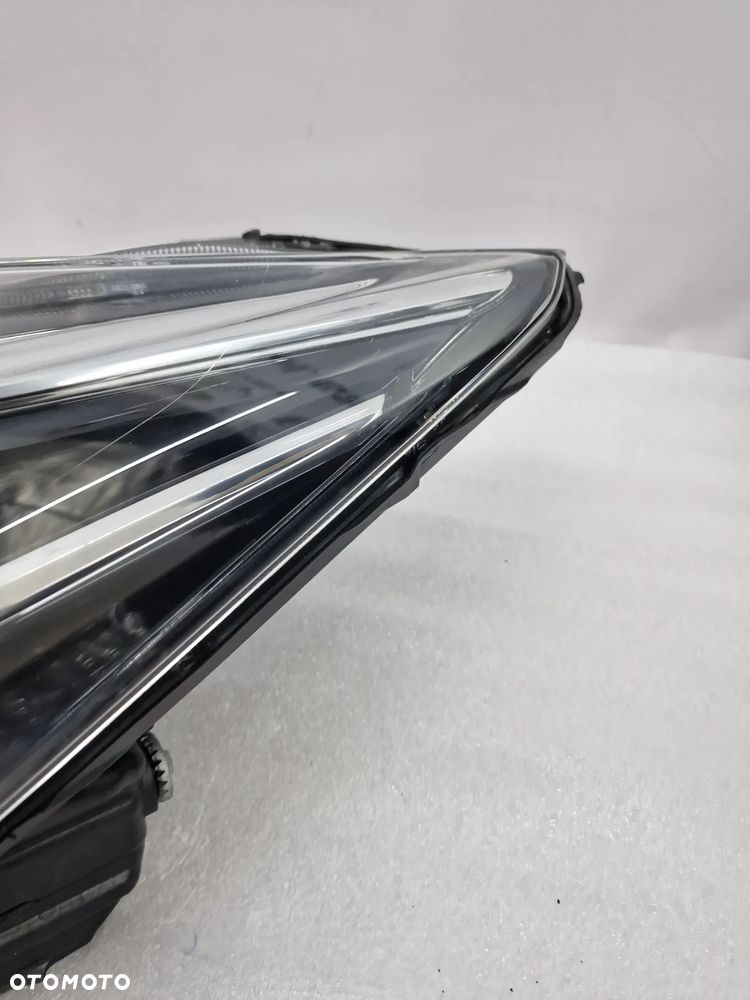 NISSAN MICRA K16 16- LEWA ZWYKŁA LAMPA PRZEDNIA PRZÓD LED , NR KOITO 100-18730 / 100-18728 , NR AUKCJI LA197 - 10