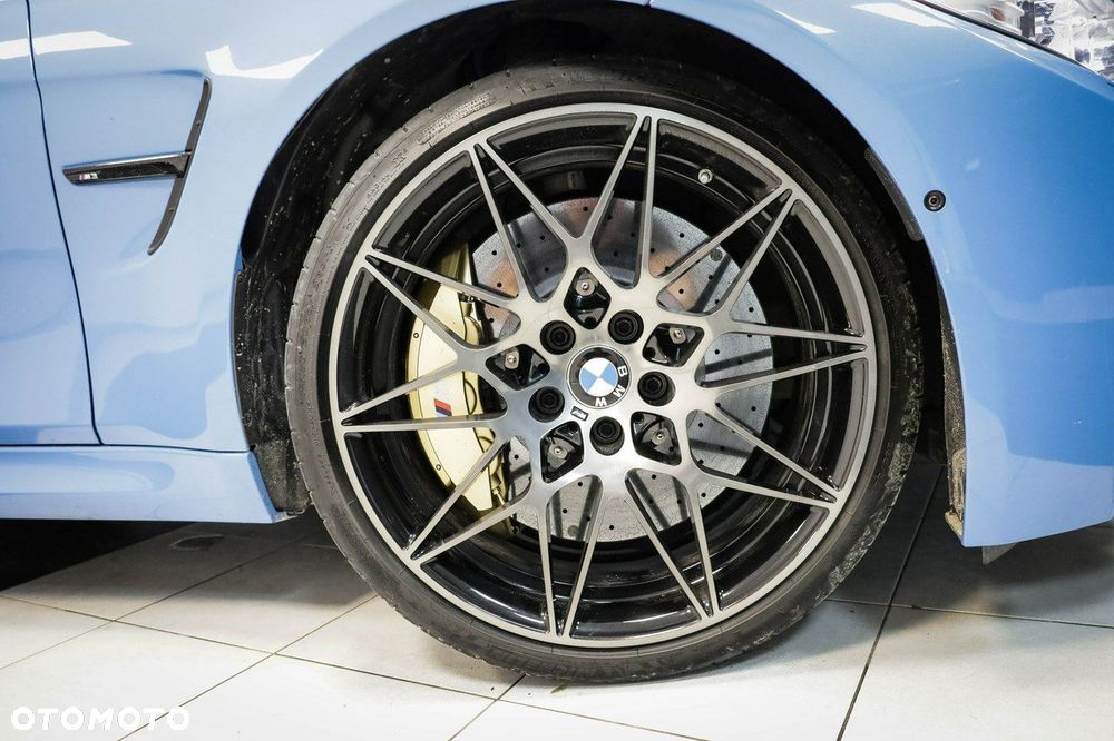 BMW M3 - 4