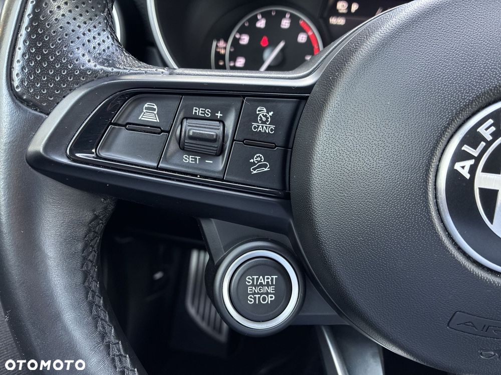 Alfa Romeo Stelvio 2.0 Turbo Sprint Q4 - 22