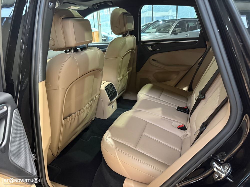 Porsche Macan PDK - 13