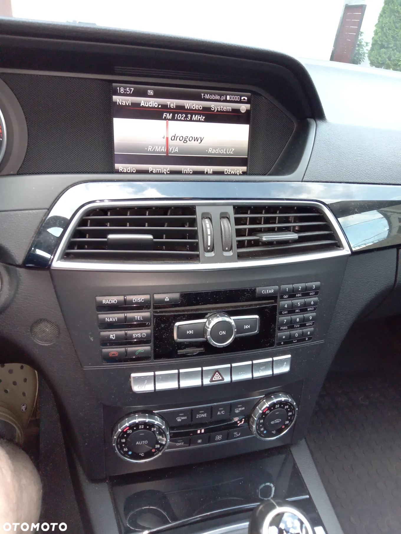 Mercedes-Benz Klasa C 200 CDI Avantgarde Edition - 9