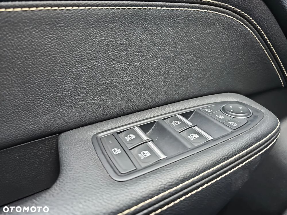 Renault Arkana 1.3 TCe mHEV Techno EDC - 19