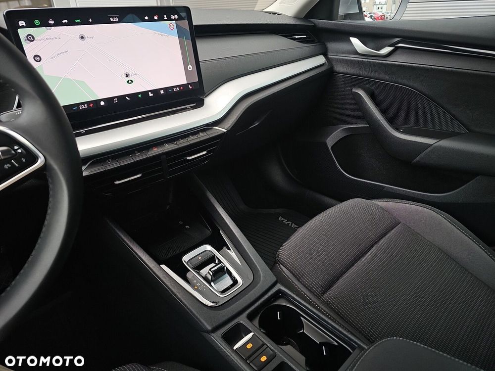 Skoda Octavia 1.5 TSI mHEV Selection DSG - 14