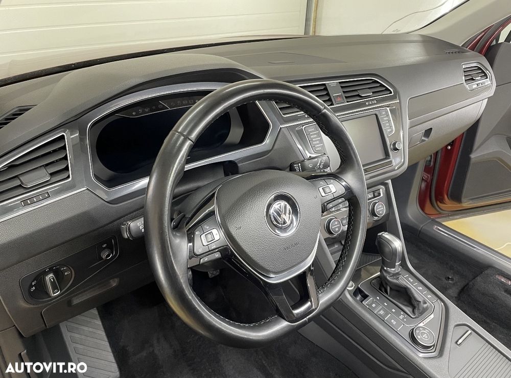 Volkswagen Tiguan - 5