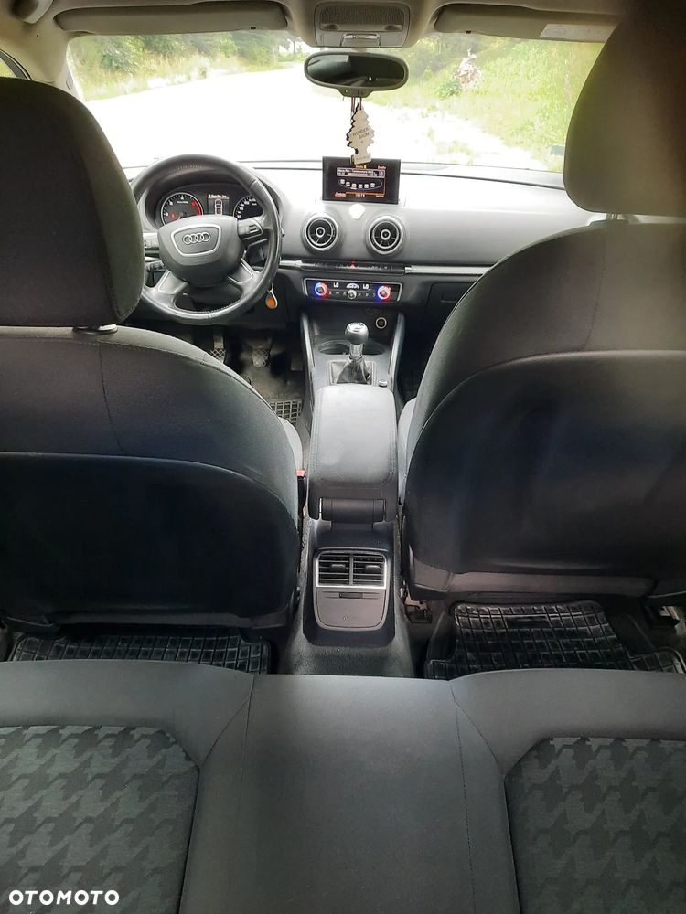Audi A3 Sportback - 4