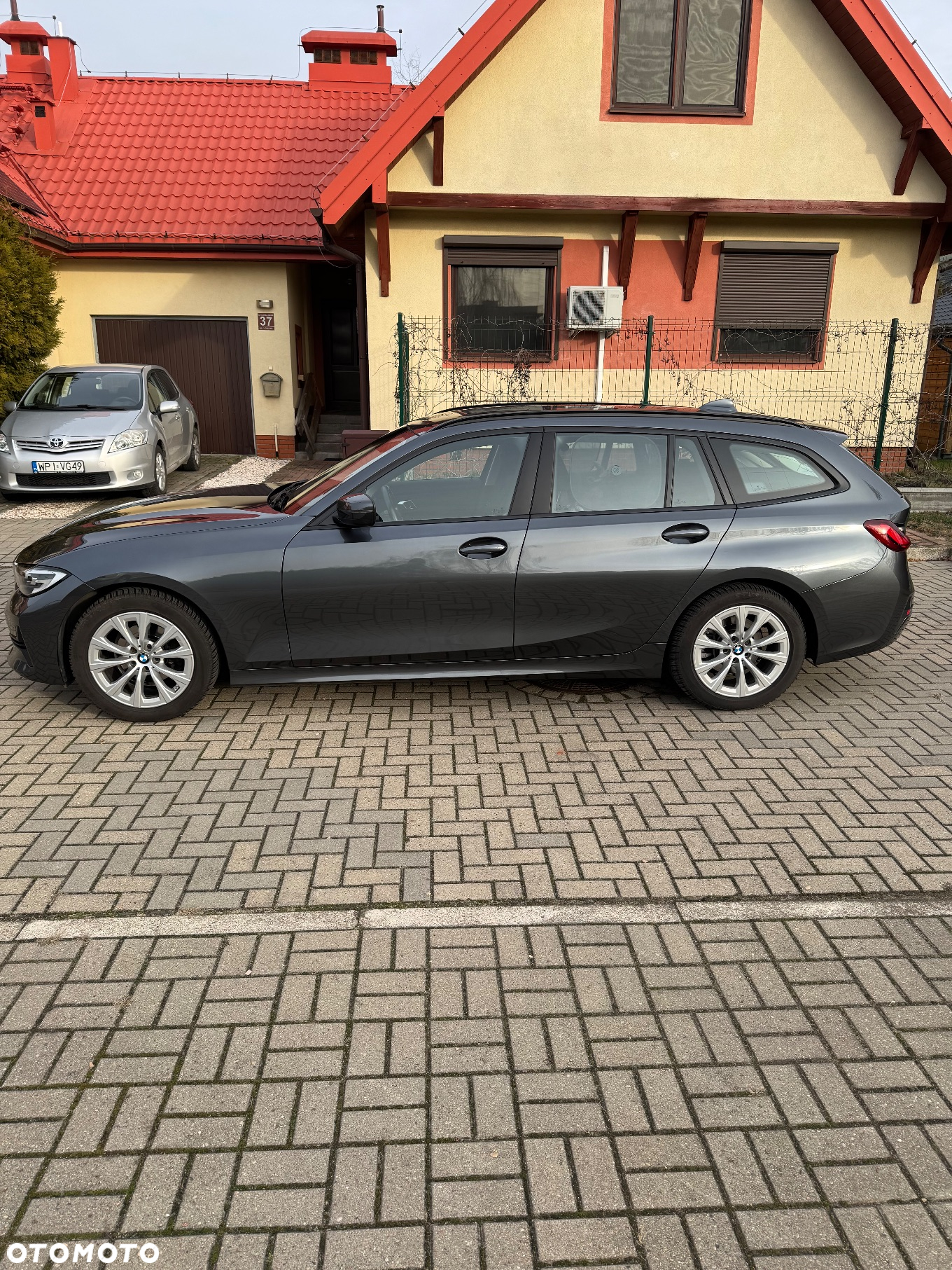 BMW Seria 3 318i - 2