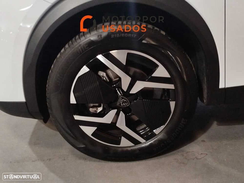 Peugeot 2008 1.2 Hybrid Allure e-DCS6 - 11