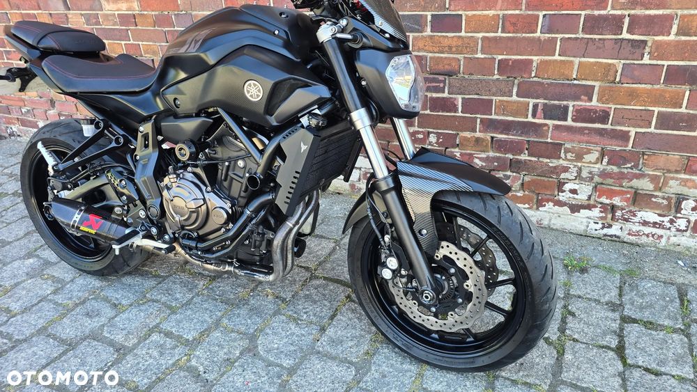 Yamaha MT - 30