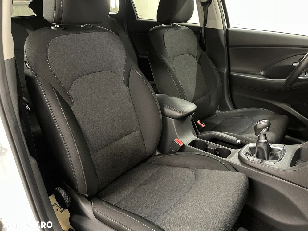Hyundai i30 1.5 110CP M/T Highway - 10