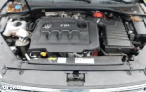 Volkswagen Passat 2.0 TDI Bi-Turbo BMT 4Mot Highline DSG - 13