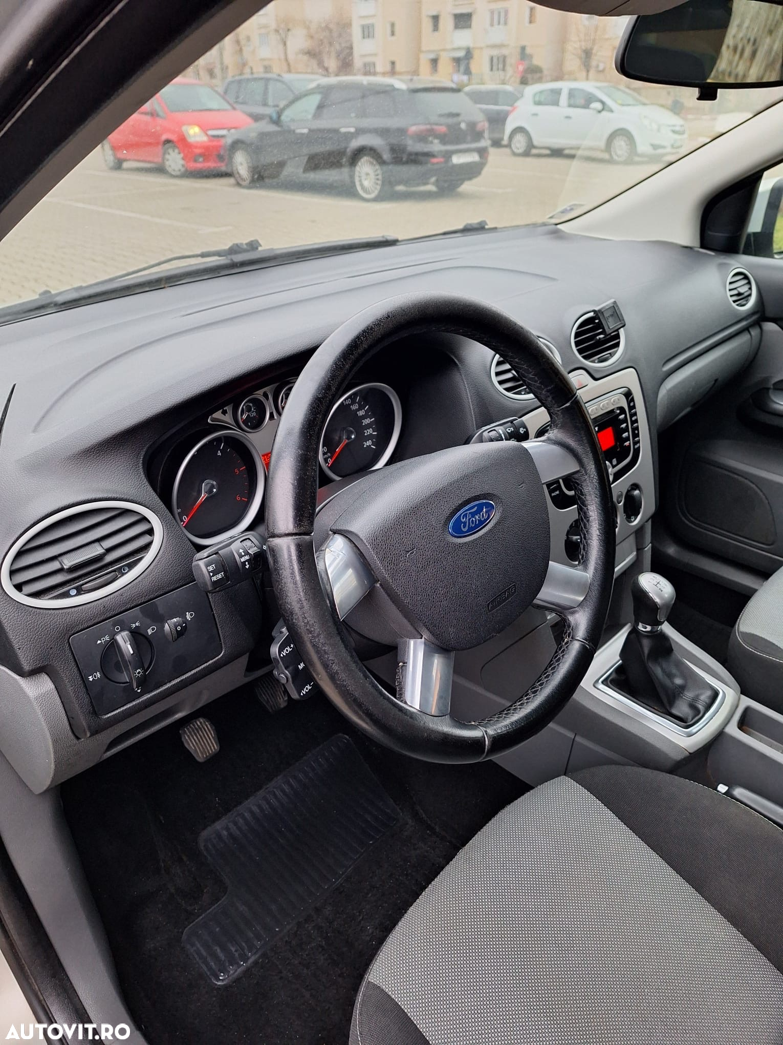 Ford Focus 1.6 TDCi Ambiente - 11