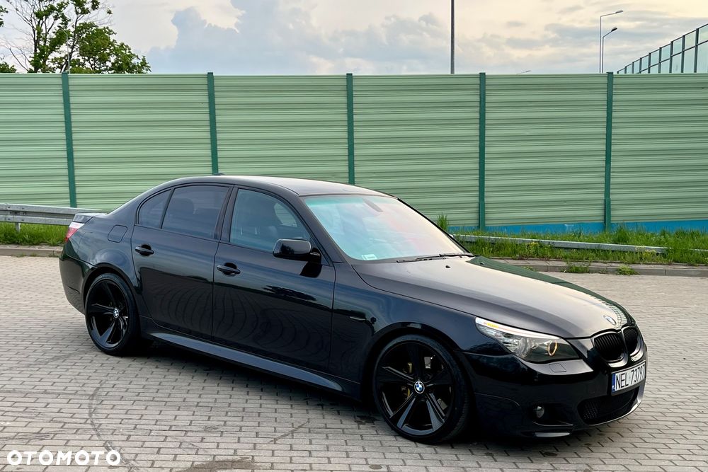 BMW Seria 5 525d Edition Exclusive - 7