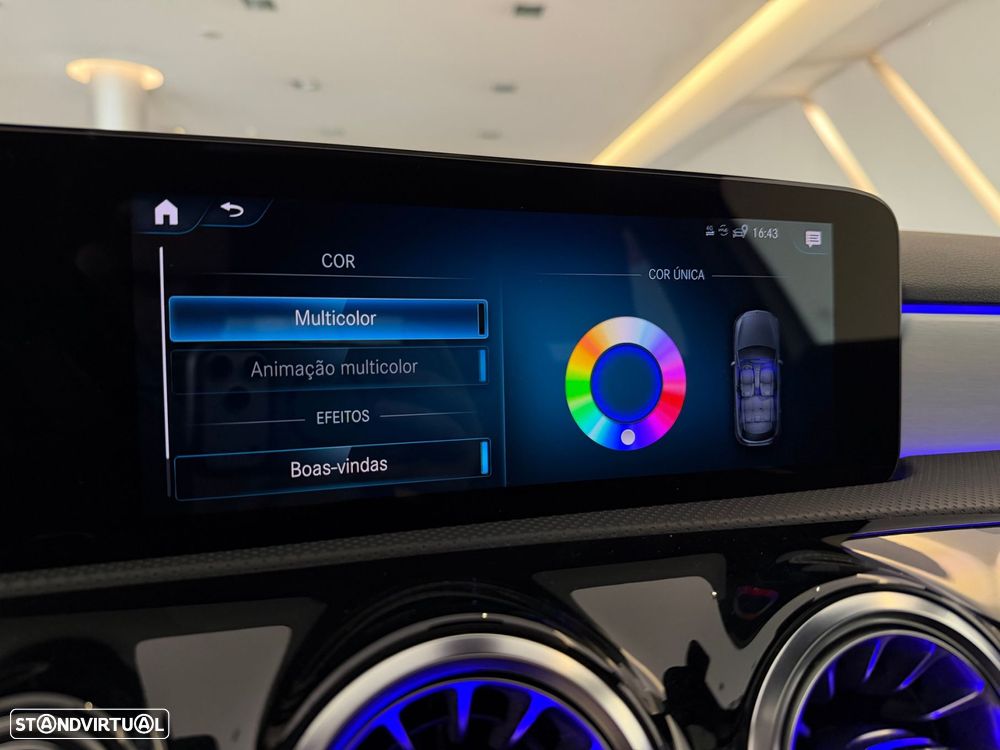 Mercedes-Benz A 250 e AMG Line - 22