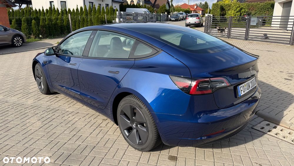 Tesla Model 3 Long Range RWD Premium - 11