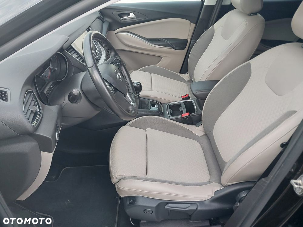 Opel Grandland X 1.2 T Innovation S&S - 11