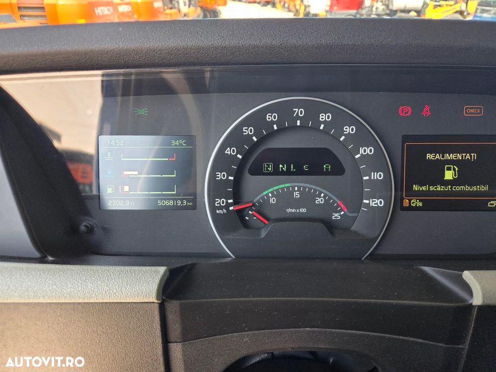 Volvo FH500, euro 6, 2020, 506.819km, cutie automata, 2 rezervoare TOTAL 1.015l, frigider, Aer cond stationare, anv BALON punte fata 90% ok, spoilere cabina, motor 12,7l, rulat doar in GERMANIA, posibilitate leasing 4 ani, PROMOTIE 47.900 EUR+Tva - 38