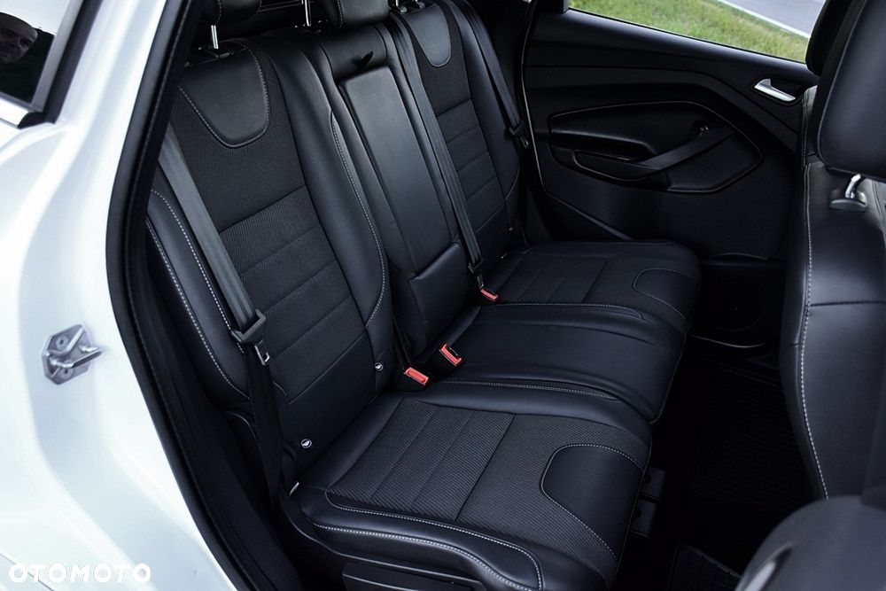 Ford Kuga 2.0 TDCi 4x4 Individual - 35