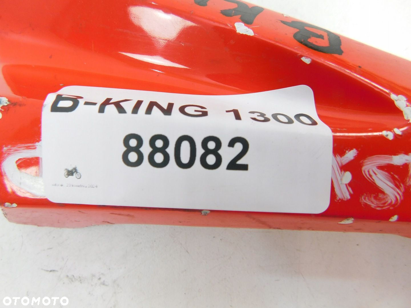 SUZUKI GSX 1300 B-KING SET PODNÓŻEK PASAŻERA PRAWY - 7