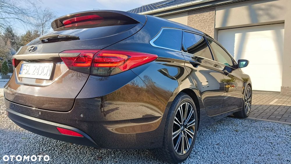 Hyundai i40 1.7 CRDi Premium DCT - 4