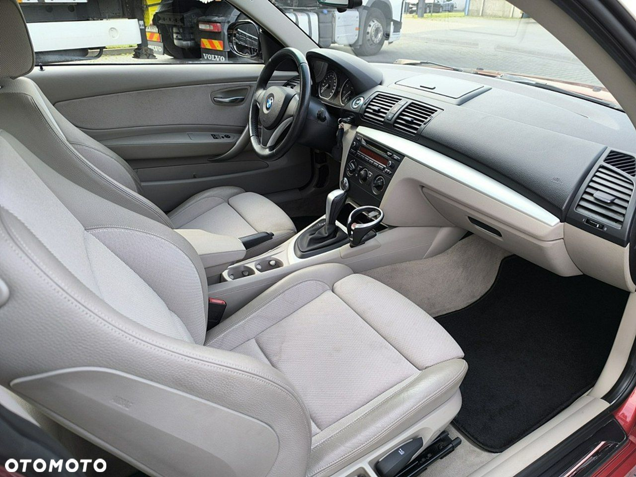 BMW Seria 1 - 12