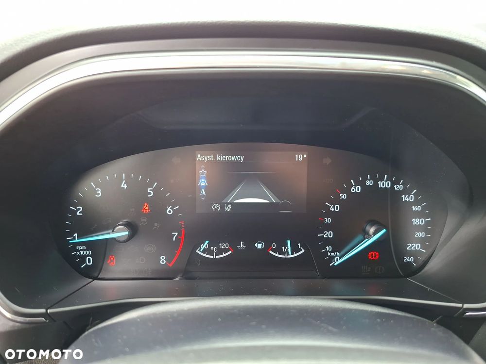 Ford Focus 1.0 EcoBoost Titanium - 22