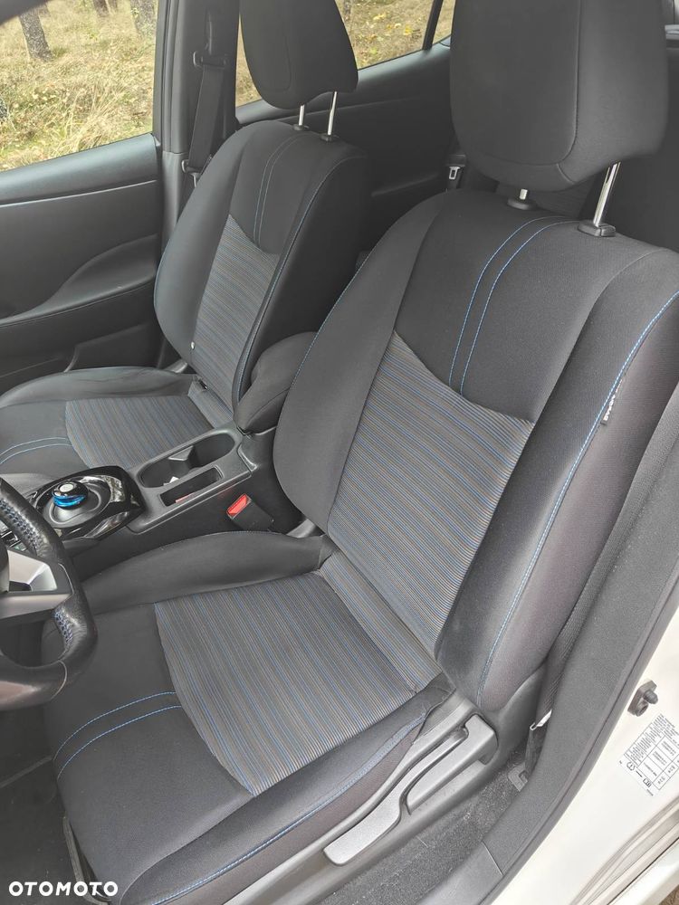 Nissan Leaf 40kWh N-Connecta - 6