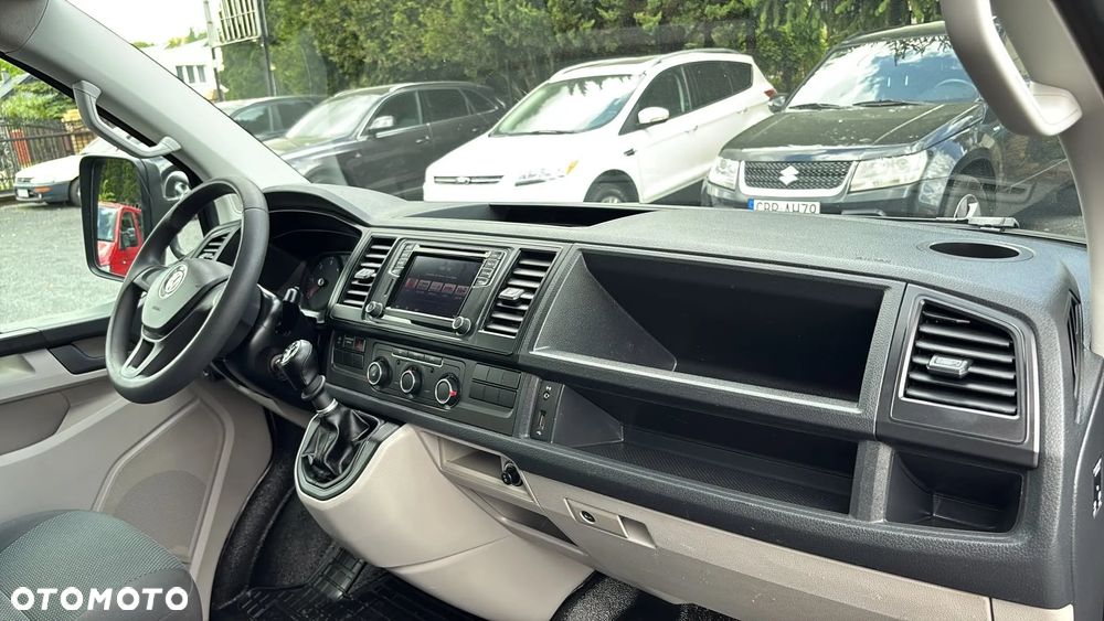 Volkswagen Transporter T6 - 21