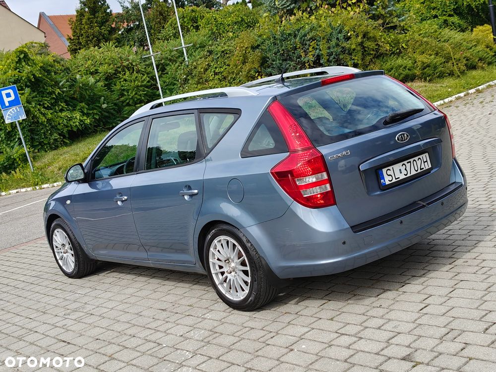 Kia Ceed 1.6 Crdi Comfort + - 13