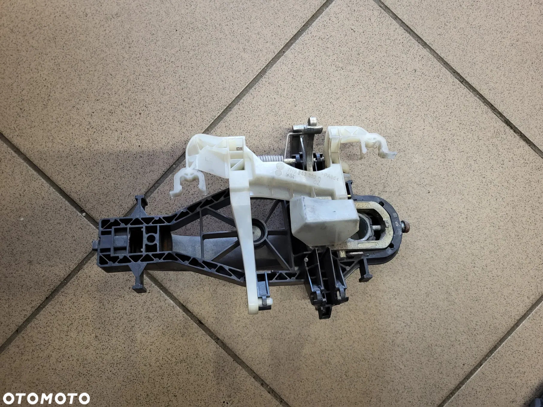 KLAMKA DRZWI PRZESUWNYCH PRAWA VOLKSWAGEN T5 7H0843352D - 6