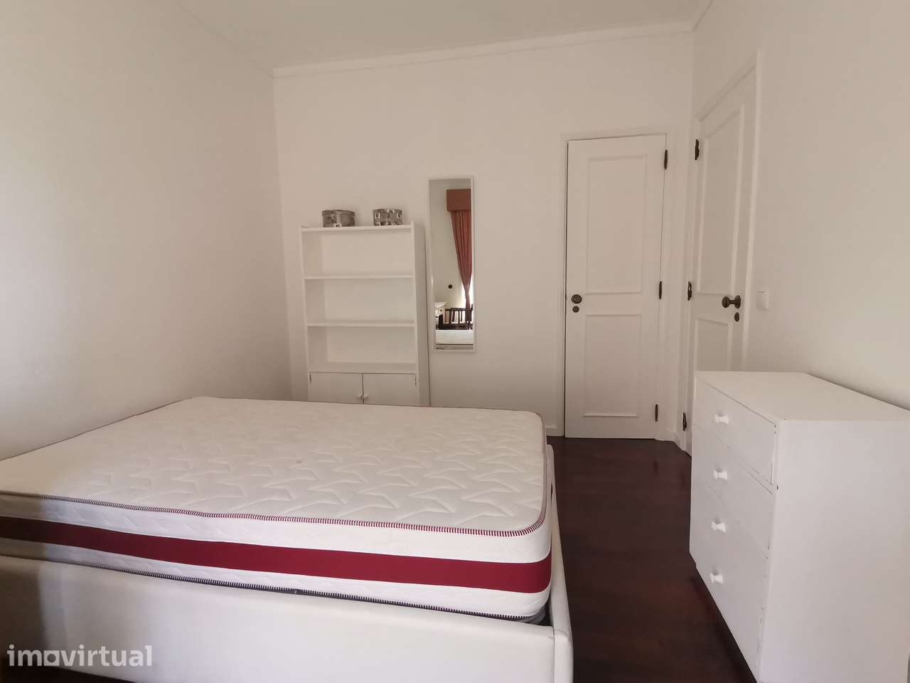 Apartamento T2 com garagem em Coimbra - Grande imagem: 3/15