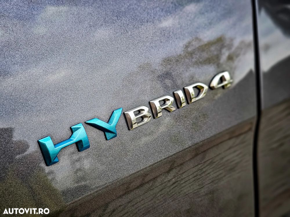 Peugeot 3008 PHEV 300 EAT8 4X4 GT - 37