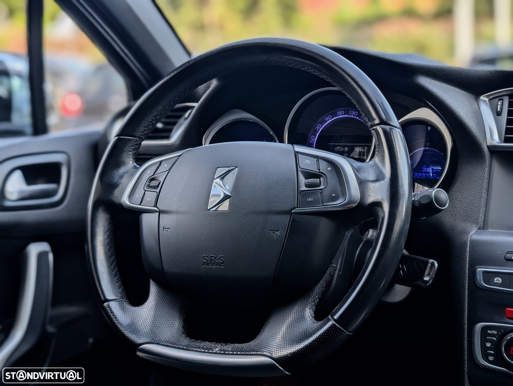 Citroën DS4 1.6 BlueHDi So Chic EAT6 - 9
