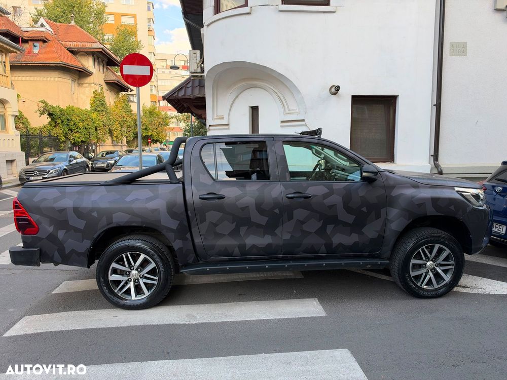Toyota Hilux 2017 photo 4