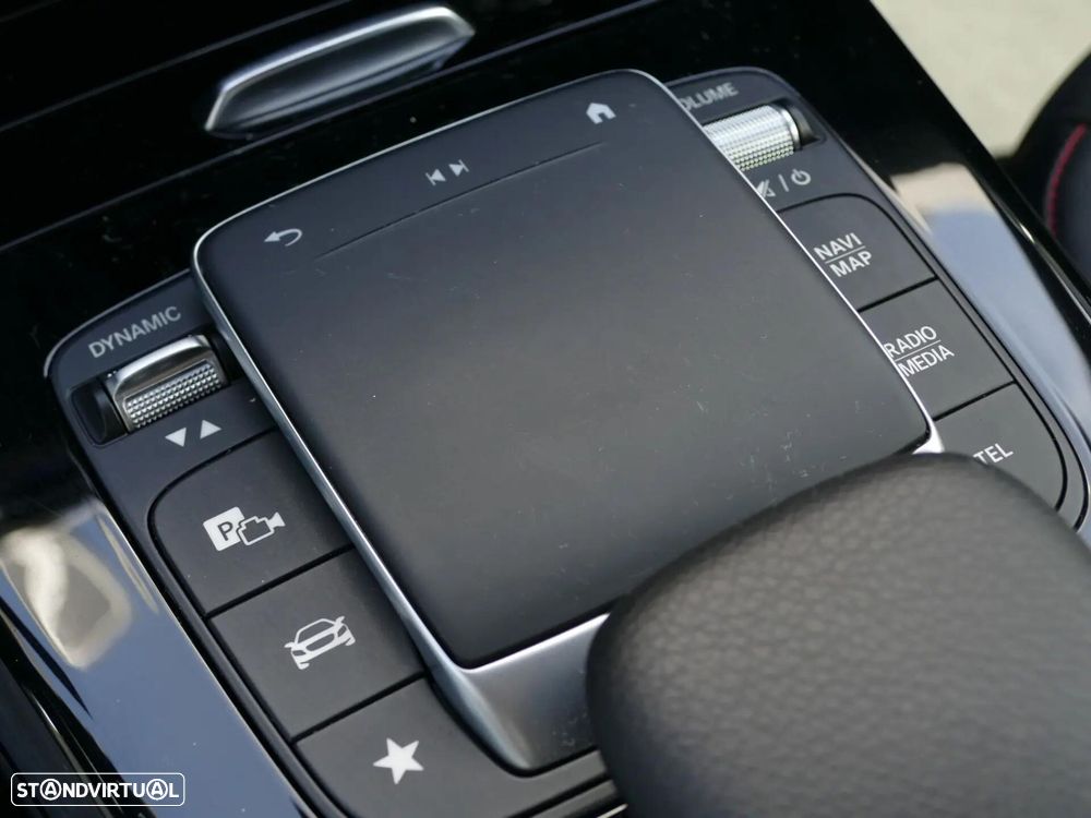 Mercedes-Benz A 180 d AMG Line Aut. - 25