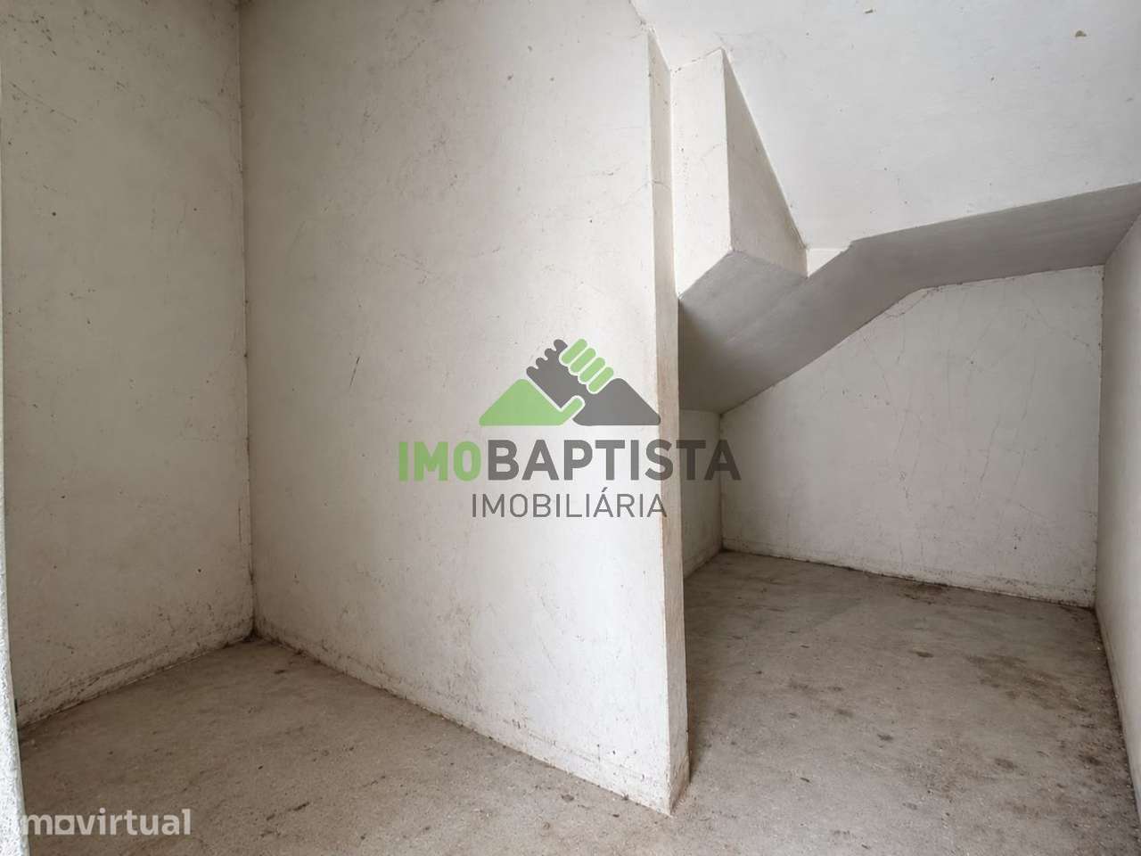 Garagem c/ arrumos em Lobão - Grande imagem: 2/2