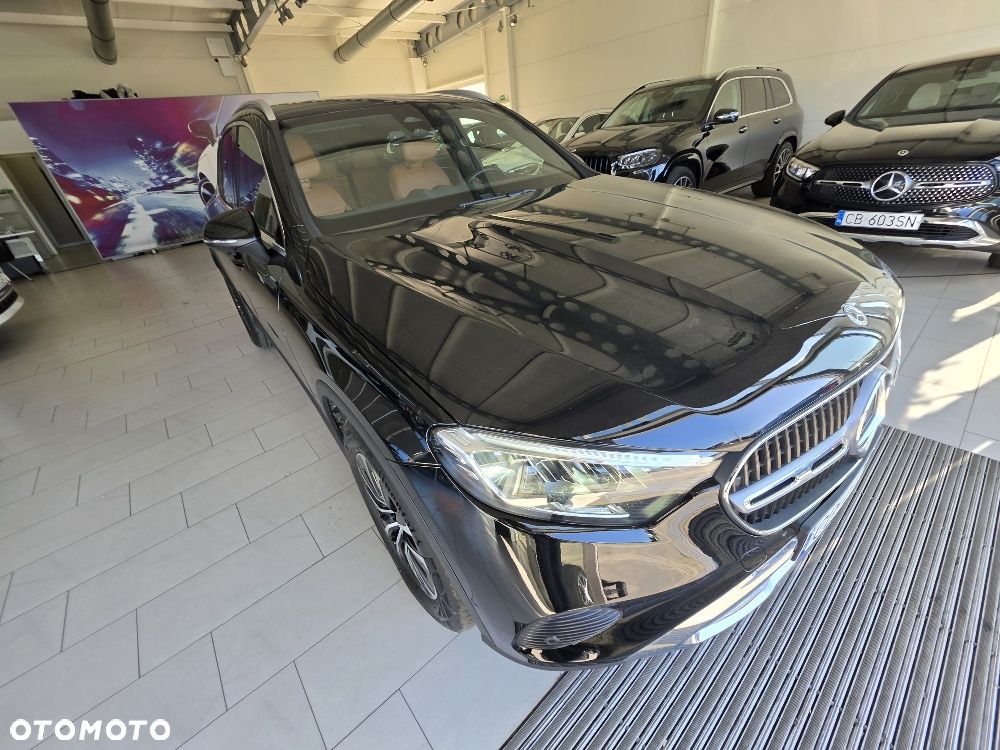 Mercedes-Benz GLC 200 mHEV 4-Matic AMG Line - 8
