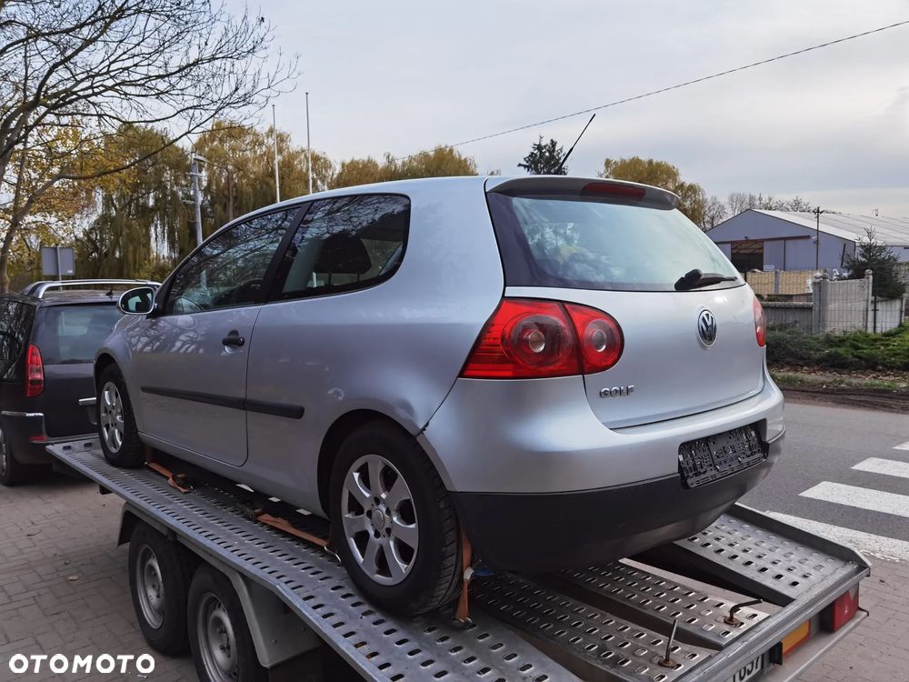 Volkswagen Golf 1.4 Comfortline - 4