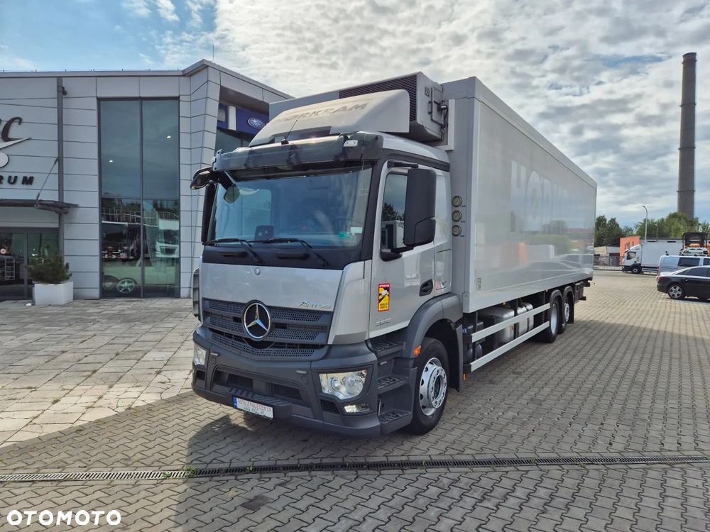 Mercedes-Benz Antos 2532 L 6X2 / CHŁODNIA / IZOTERMA / FRIGOBLOCK / 3 KOMORY / 3 PAROWNIKI / SUPER STAN / 1 WŁ. / BEZWYPADKOWY / EURO 6 / 24 EUROPALET - 4