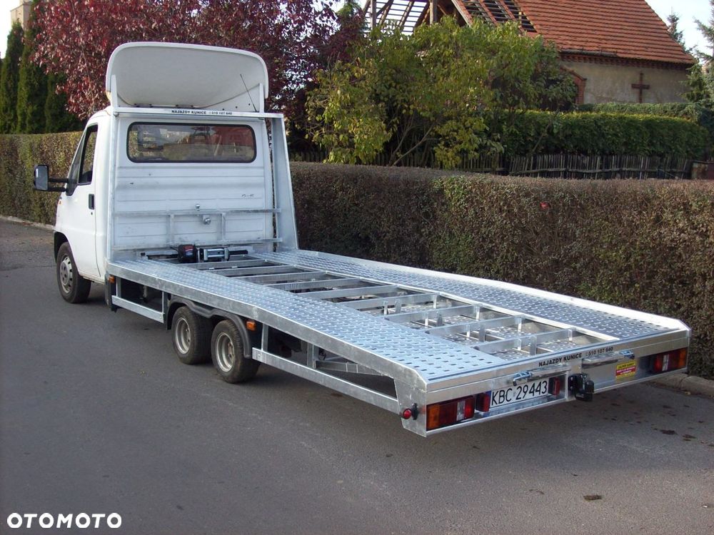 crafter NAJAZD autolaweta zabudowa KUNICE - 11