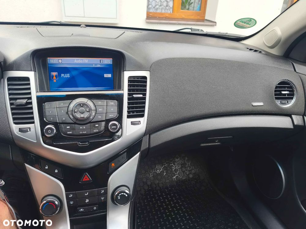 Chevrolet Cruze 2.0 D LT - 22
