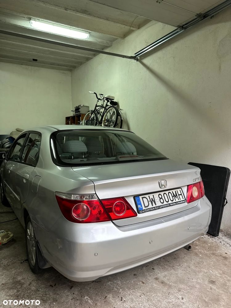 Honda City 1.4 Comfort - 4