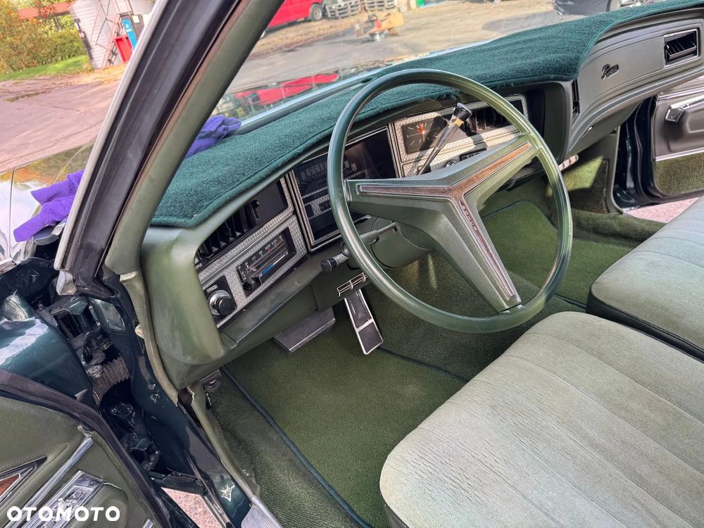 Buick Riviera - 15