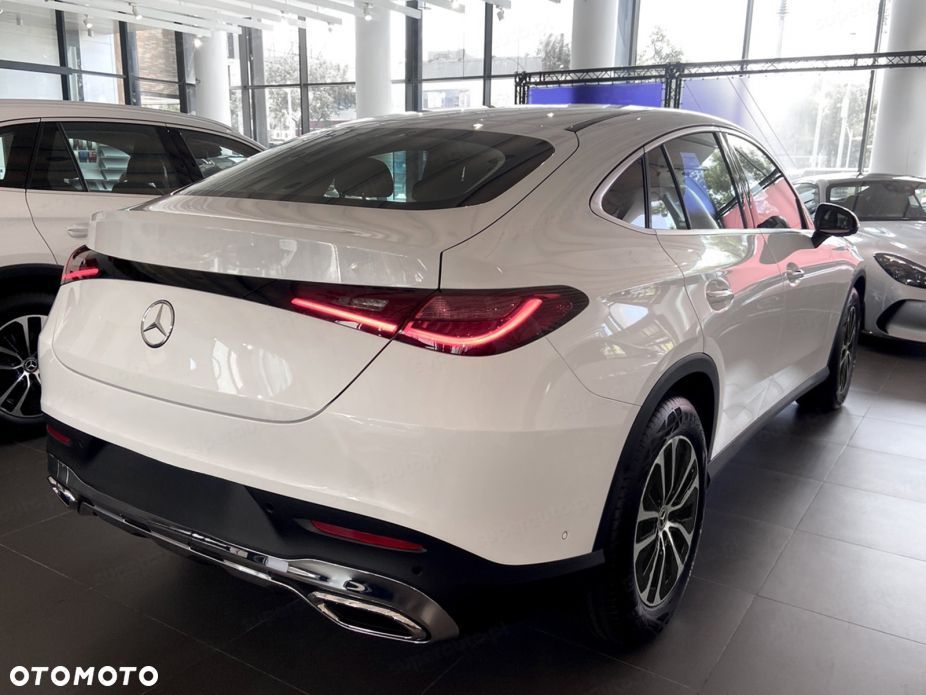 Mercedes-Benz GLC 220 d mHEV 4-Matic Avantgarde - 5