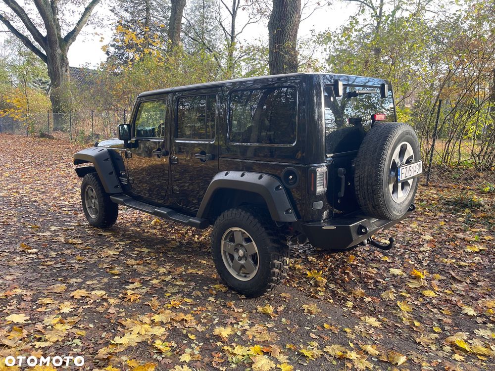 Jeep Wrangler 3.6 Unlim Sahara - 2