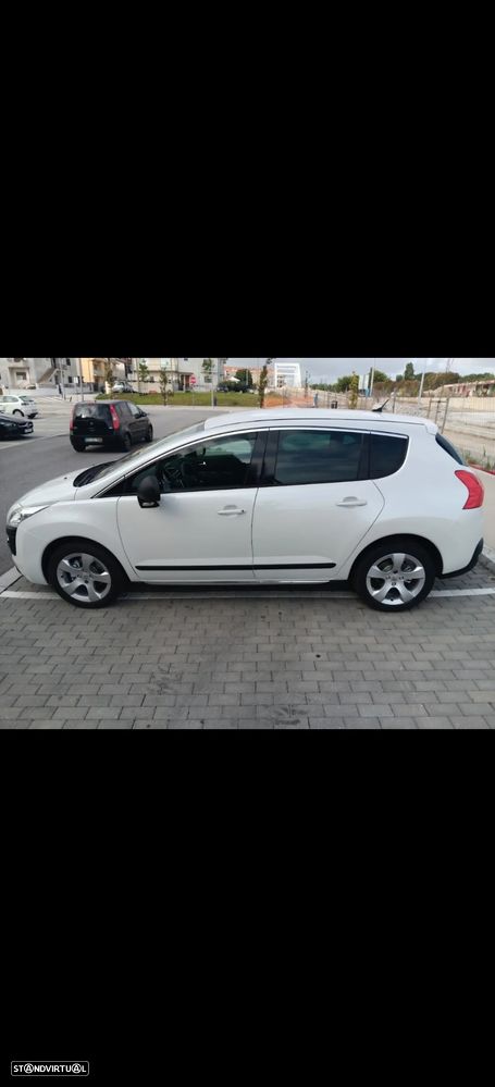 Peugeot 3008 1.6 e-HDi Allure 2-Tronic 110g - 4