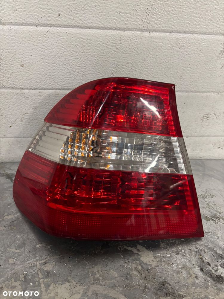 BMW E46 SEDAN LAMPA LEWY TYL TYLNA 6910531 - 1