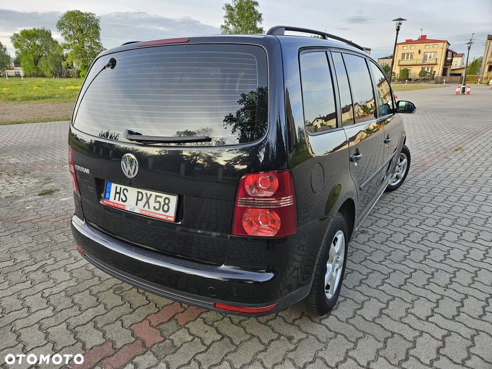 Volkswagen Touran 1.6 United - 4